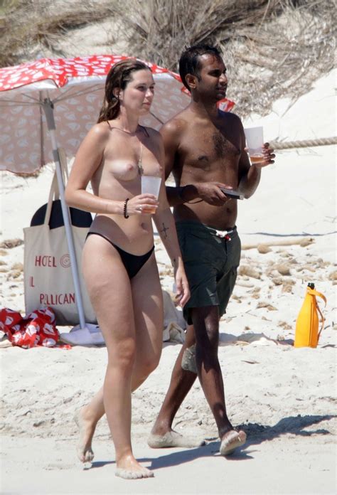 Serena Skov Campbell Nude In Formentera 16 Pics The Fappening