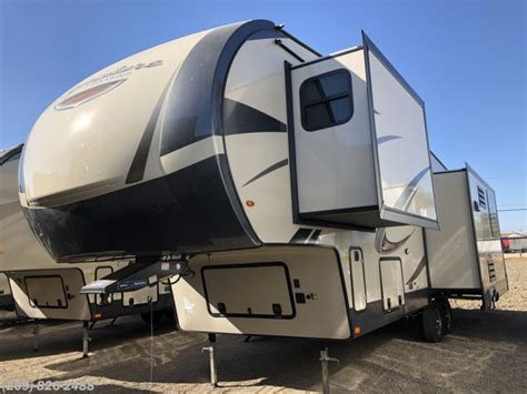 2019 Forest River Rockwood Signature Ultra Lite 8299bs Rv For Sale In