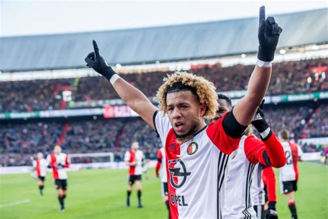 Please note that you can change the channels yourself. Sterk spelend Feyenoord laat geen spaan heel van Sparta ...