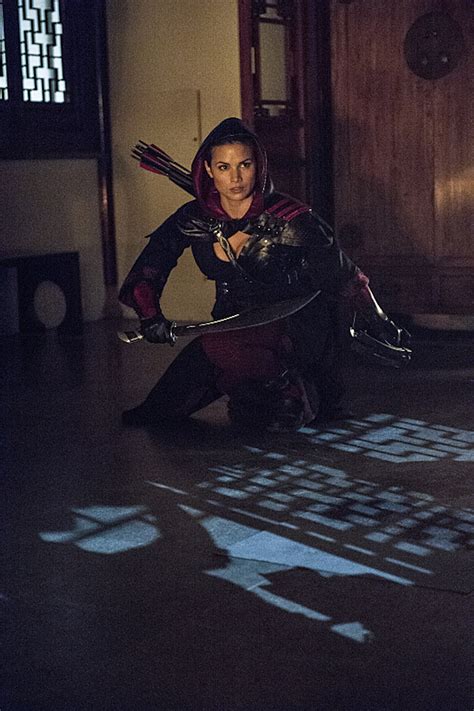 Nyssa Returns To Arrow Season 3 And Ras Al Ghuls Daughter Is Bound To
