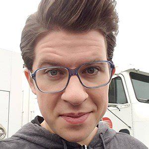 We respect other people's privacy, so please don't. Justin M Warner Net Worth • Net Worth List