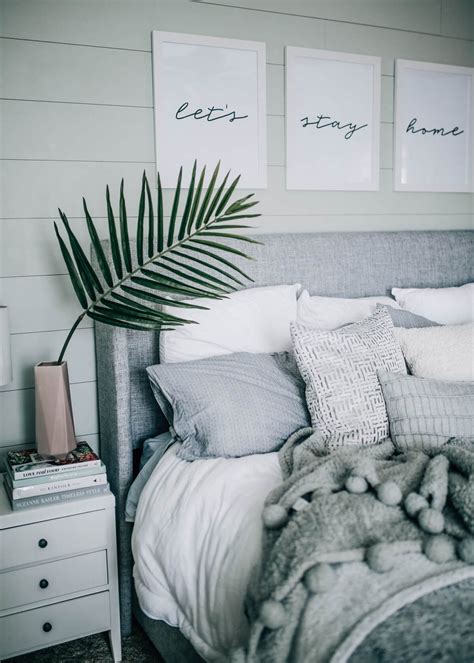 You are viewing image #18 of 21, you can see the complete gallery at the bottom below. 25 Best Cozy Bedroom Decor Ideas and Designs for 2021