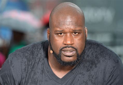 Shaquille Oneal Takes A Tumble On Tnt The Urban Daily