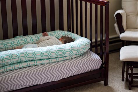 Transitioning from a crib to a bed is a big deal and can often cause anxiety for both children and parents. How To Transition from Co-Sleeping to Toddler Bed ...