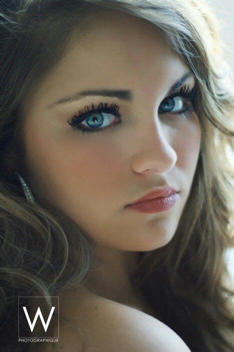 Very Beautiful Snap Of A Model Girl Beautiful Eyes