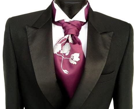A Gentlemans Guide To Wearing A Cravat Or An Ascot