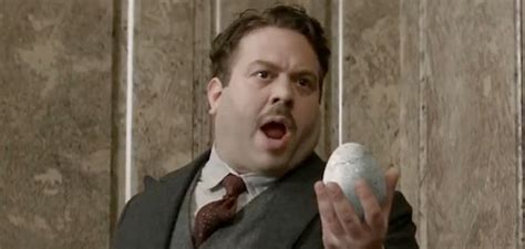 All The 'Fantastic Beasts' Easter Eggs & Harry Potter References