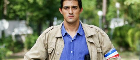 Le basque de 34ans joue dans section de recherches depuis 2006 sur tf1. TF1 : Jean-Pascal Lacoste quitte Section de recherches ...