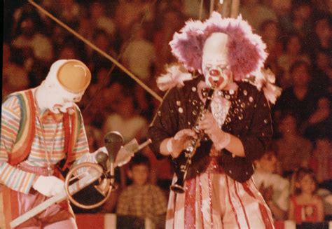 Pat Cashin S CLOWNALLEY Circus Vargas Clown Band
