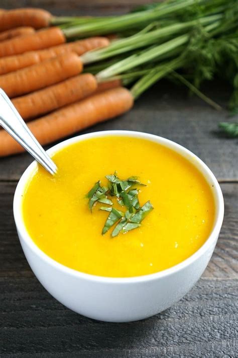 This Instant Pot Ginger Carrot Soup Is The Perfect Light Dinner For