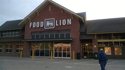Food town chose to cover the department signage with their logo. Food Lion Inc #2132 - Grocery - 59 Main St, Dawsonville ...