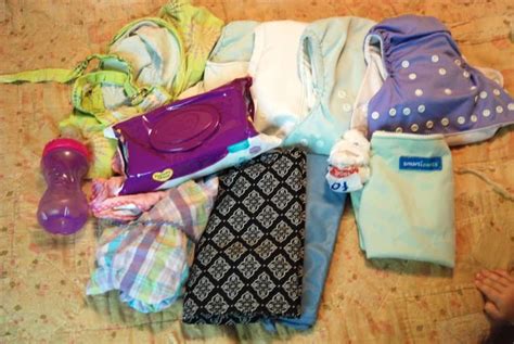 Guide To Packing A Diaper Bag For Cloth Diapers Frugal Farm Wife