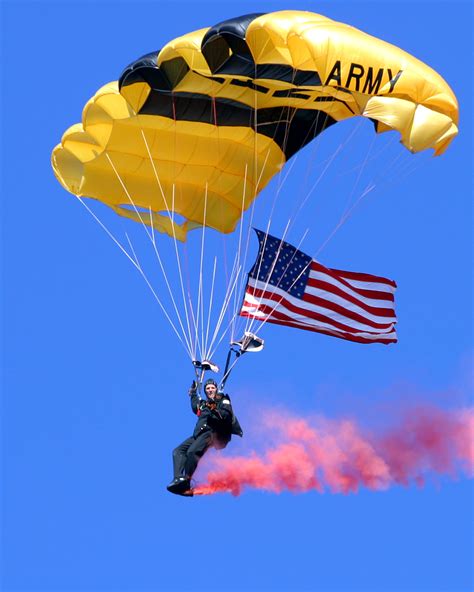 Vegas golden knights 2021 stanley cup playoffs semifinals 3d matchup puck. United States Army Parachute Team - Military Wiki
