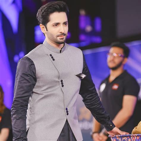 Pakistani actor danish taimoor and ayeza khan (aiza) has been engaged one year before but the gossips extent above the media that the actor duo. Image may contain: 1 person, standing | Blazer outfits men ...