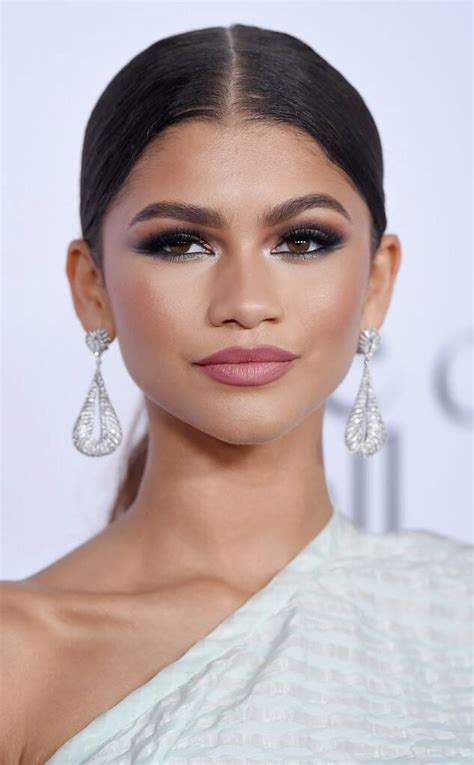@malcolmariefilm on @netflix february 5th @euphoriahbo. Lesson #6: Sisters, Not Twins from Zendaya's Brows, 7 Ways ...