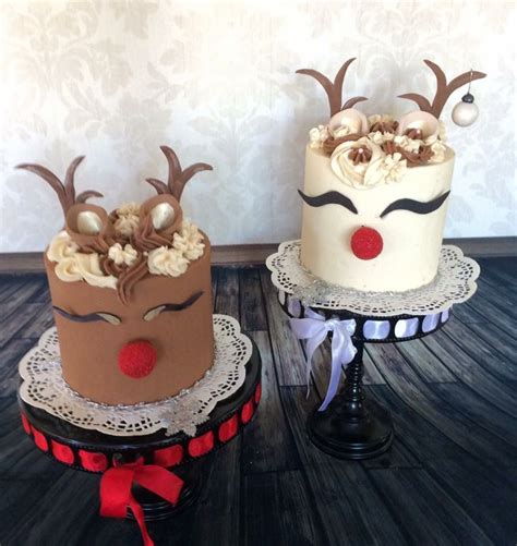 Roll the fondant until it is the size you need. Holiday Reindeer Cakes. Fondant antlers. Rudolph Cakes ...