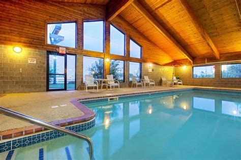 These stays are highly rated for location, cleanliness, and more. AmericInn Lodge & Suites Ham Lake $67 ($̶7̶6̶) - UPDATED ...