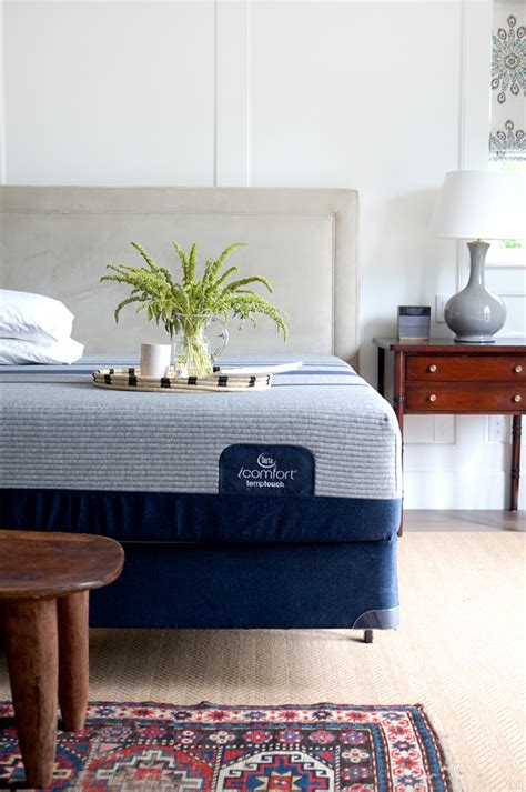 Extra thick mattress topper for full size bed with softest to touch fabric & overfilled down alternative fiber filling, soft mattress pillowtop topper, perfect addition to a firm mattress. Too Cool: Serta iComfort Memory Foam Mattress | Carley K.