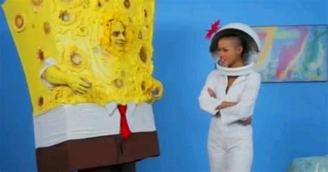 Video Oh God Theres A Spongebob Squarepants Parody