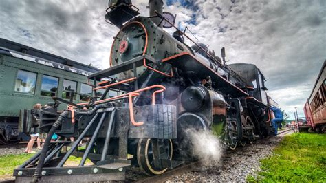 72 Steam Locomotive Wallpaper Wallpapersafari