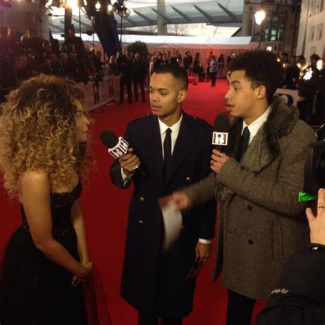 Brit Award Nominees Begin To Grace The Red Carpet Itv News