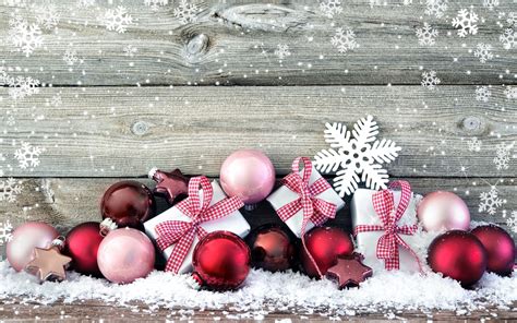 View and download for free this christmas snow wallpaper which comes in best available resolution of 1920x1200 in high quality. Snow Christmas Wallpaper (63+ pictures)