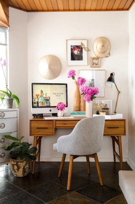 Black N White Decorating With Color For Home Office