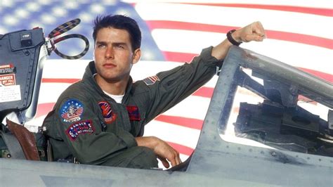 It is the sequel to 1986's top gun.the film stars tom cruise, miles teller, jennifer connelly, jon hamm, glen powell, lewis pullman, ed harris, and val kilmer. Tom Cruise confirme que le film "Top Gun" aura une suite