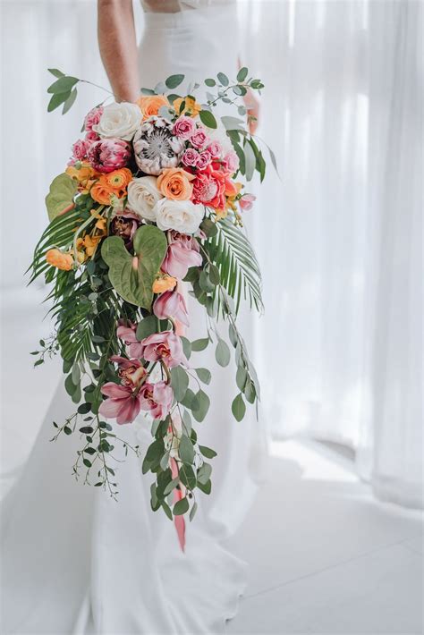 25 Best Tropical Wedding Bouquets Ever Weddinginclude Wedding Ideas