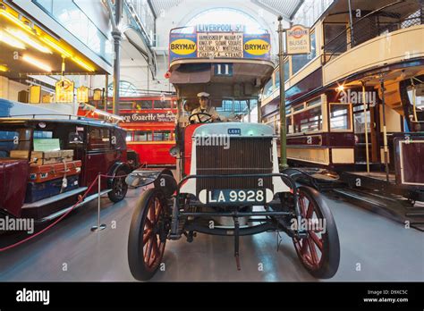 Uk England London Covent Garden London Transport Museum Vintage