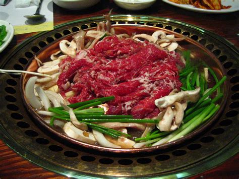 Filekoreancuisine Bulgogi 01 Wikipedia