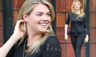 Kate Upton Steps Out In A Revealing Shirt After Naked Icloud Photo Leak