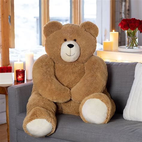 4 Big Hunka Love® Bear In Storefront Catalog Vtb Vermont Teddy Bear