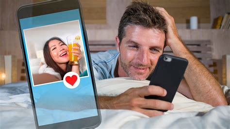 3 Stocks With Dating Apps To Buy Before Valentine’s Day Investorplace