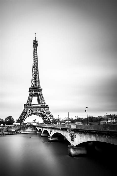 Pin By Zigzag On Earth Travel Blog On Paris France Travel Eiffel