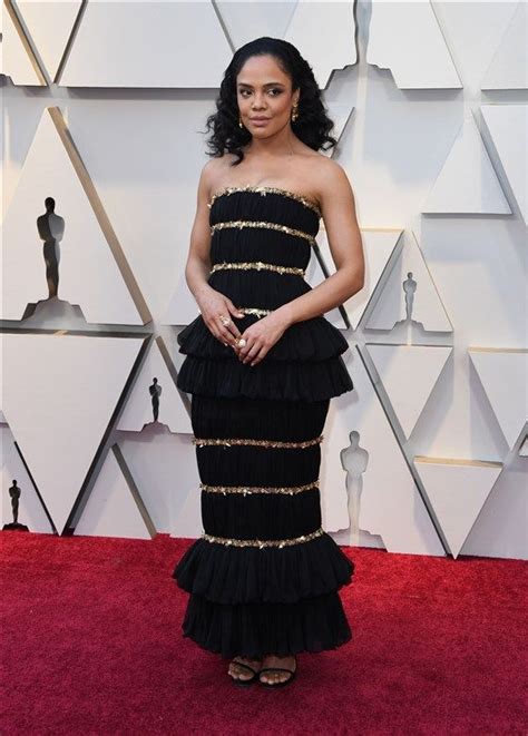 See The Gorgeous Looks From The Oscars 2019 Red Carpet Nice Dresses