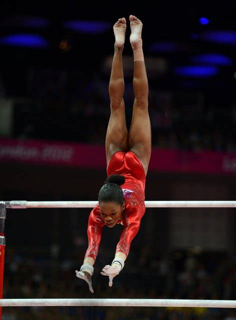 Olympics Gabby Douglas Wins Gold Medal In Gymnastics All Around Twin Cities