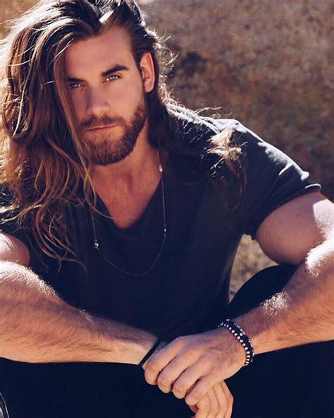 Get The Classic Long Stubble Beard Style In 3 Steps Long Hair Styles