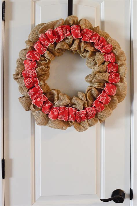 Diy Rustic Christmas Burlap Wreath The Simply Organized Home