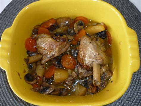 Manchons de canard aux champignons carottes et pdt