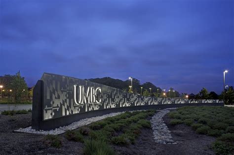 Award Winning UMBC Gateway Entrance Signage Grand Entrance Lighting