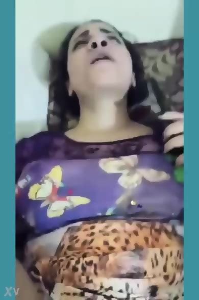 مصرية تتناك وتتكلم في التليفون هاقطع كسك نيك Eygpt Porn Arab Eporner