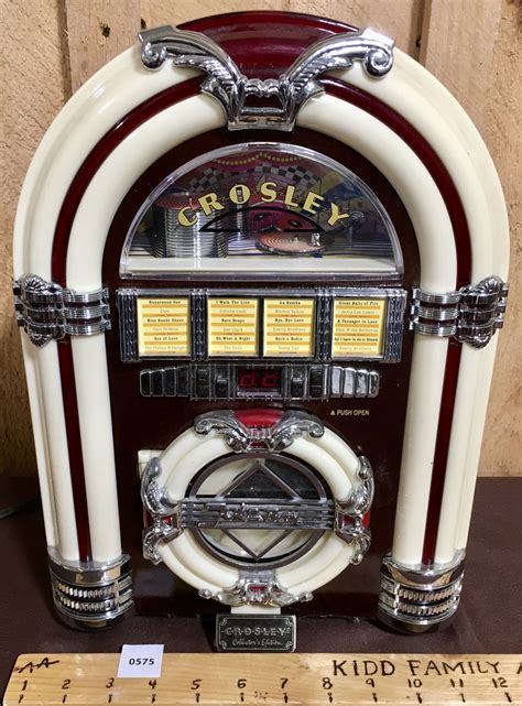 Crosley Collectors Edition Jukebox Cd Playerradio 15in Tall