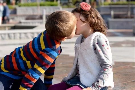 Police Called Out To School Because Two Seven Year Olds Were Kissing World News Mirror Online