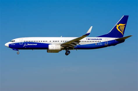 Pictures Boeing Passenger Airplanes 737 800w Ryanair Side Aviation