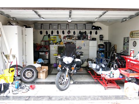 Good Layoutsetup For Home Motorcycle Shopgarage Adventure Rider