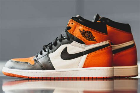 4.1 out of 5 stars 12. The Source |Air Jordan 1 'Shattered Backboard' To Be ...