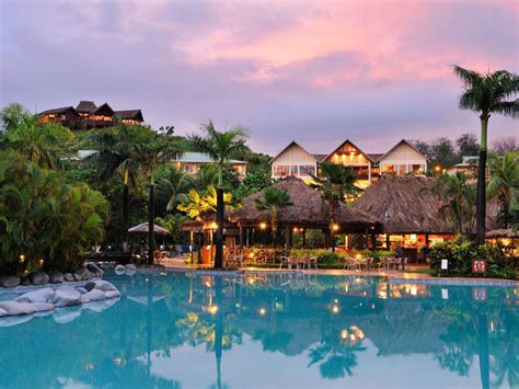Outrigger Fiji Beach Resort Resort Accommodation