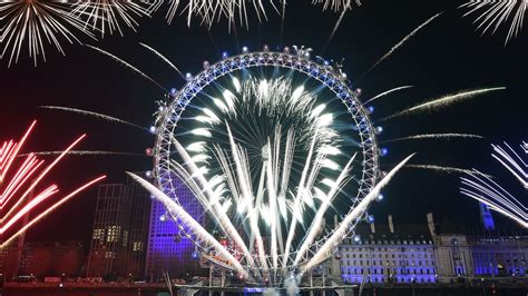 Coronavirus Londons New Years Eve Fireworks Cancelled Due To
