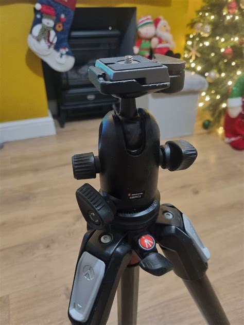 Manfrotto Mt055cxpro3 Carbon Fiber Tripod And And 498rc2 Ball Head Ebay